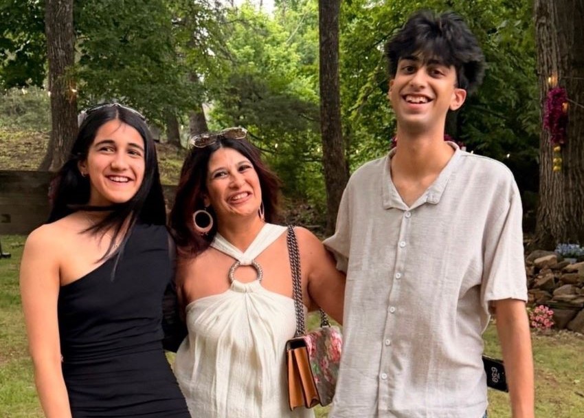 Shikha Sadhar and family